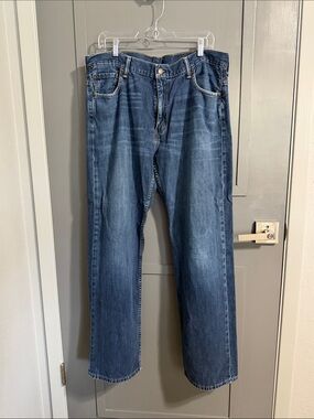 Levi's 569 Men's Medium Blue Relaxed Straight Jeans